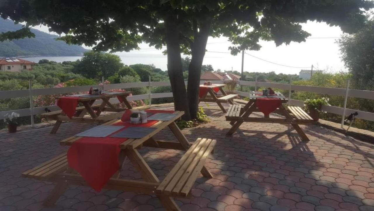 Aura Guest House Kinira Exterior foto
